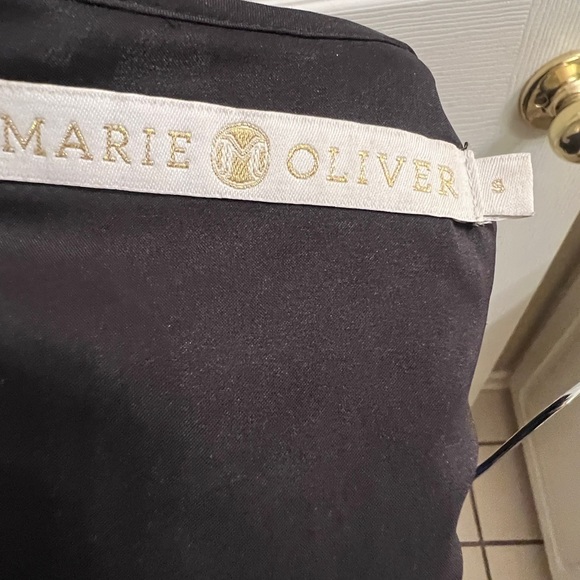 Marie Oliver laser cut elegant blouse - Picture 6 of 8